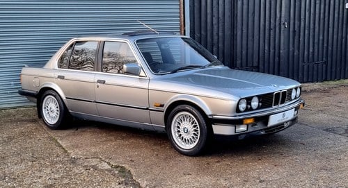 1987 BMW E30 325i Manual Saloon - 91,000 Miles - Superb In vendita
