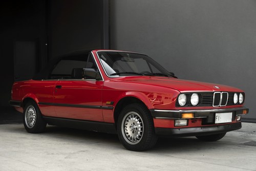 1987 BMW 320i CABRIOLET In vendita