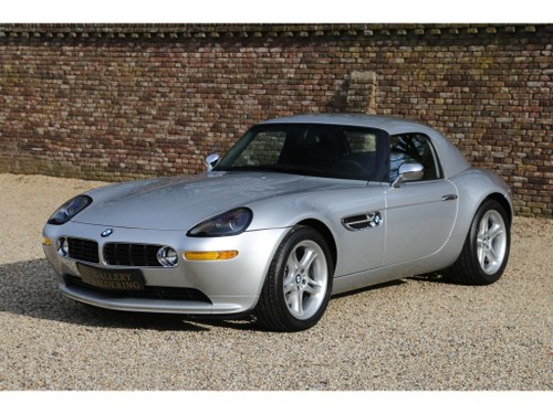 2001 BMW Z8 Delivery mileage, only 996 km from new! PRICE INCL. 2 For Sale