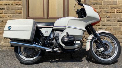 Lovely original 1978 BMW R100RS with luggage