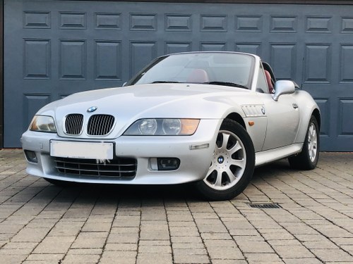 2000 BMW Z3 2.8 Manual Widebody Low miles and owners FSH SOLD