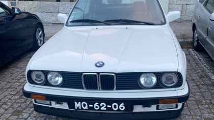 1990 BMW 320I cabrio