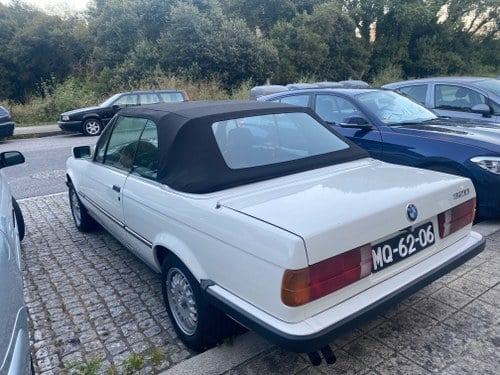 1990 BMW 3 Series - 2