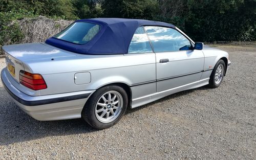 1999 BMW E36 318i Convertible (picture 1 of 52)