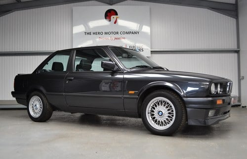 1988 BMW 3 Series - 3