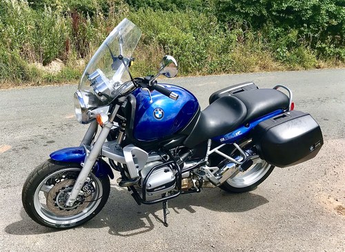 BMW R1100R Touring Bike