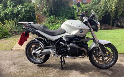 2012 BMW R 1200R (picture 1 of 6)