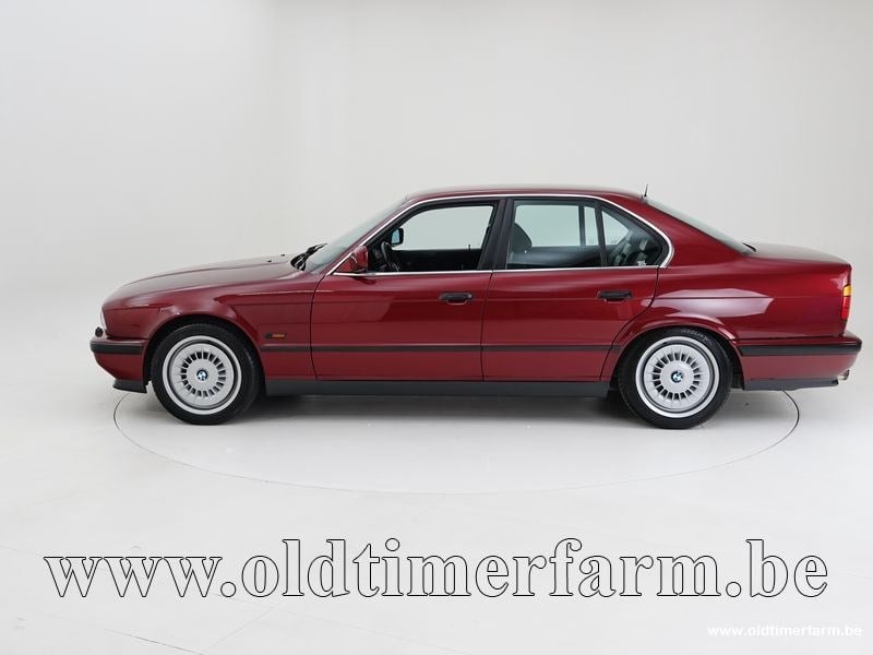 1992 BMW M5 - 4