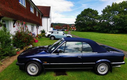 1990 BMW 325I Cabriolet Auto (picture 1 of 21)