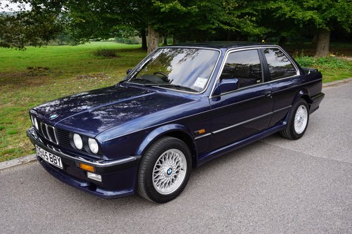 1987 BMW 325I Auto Full BMWSH, stunning condition, 1 owner.