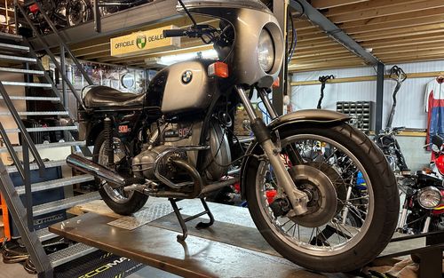 1974 BMW R90S (picture 1 of 65)