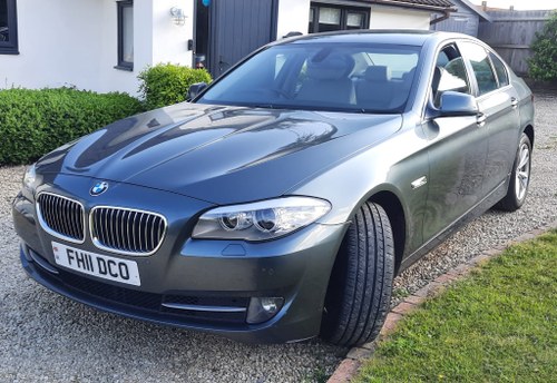 2011 BMW 5 Series 3.0ltr Straight 6 528i SE Manual