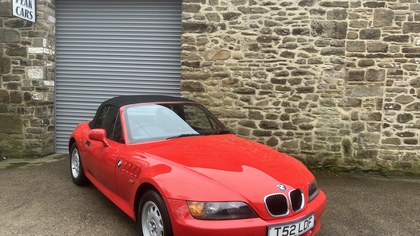 1999 T BMW Z3 1.9 CONVERTIBLE. 1 OWNER. AUTO.