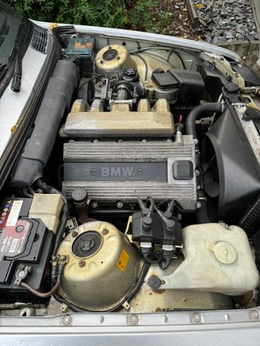 1991 BMW 3 Series - 6