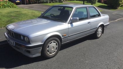 1991 BMW 318 Is