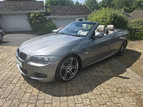 2012 BMW E93 320i M Sport 6 Speed Convertible For Sale