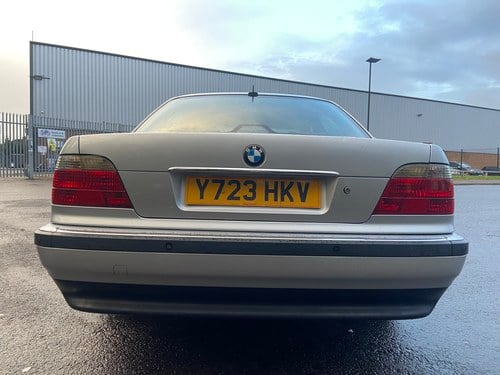 2001 BMW 7 Series - 8