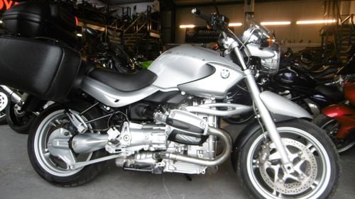 Picture of 2004 BMW R850R. FSH 9 stamps / Stunning - For Sale