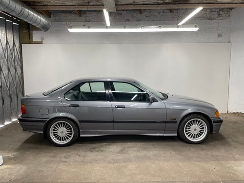 1992 BMW 3 Series - 2