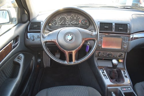 2001 BMW 3 Series - 8