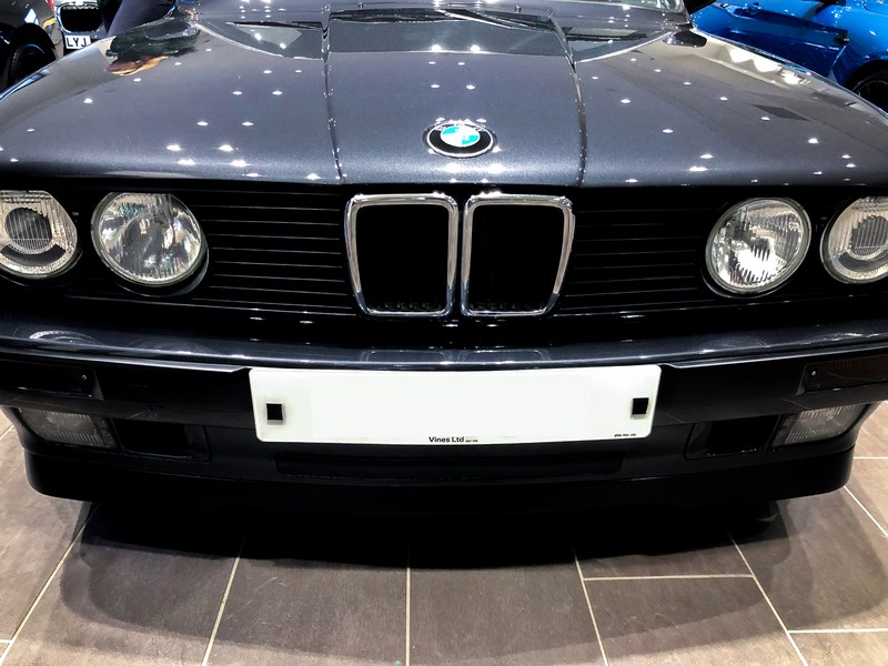 BMW 3 Series - 1