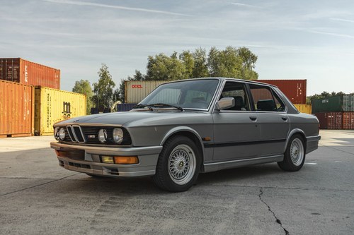 1987 BMW M5