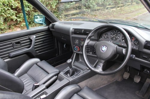 1991 BMW 3 Series - 8