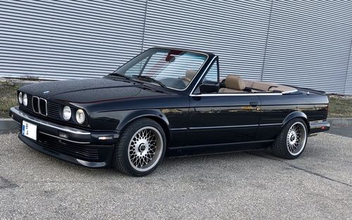 1990 BMW 3 Series E30 (1984-1991) 320i (picture 1 of 22)