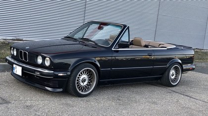 1990 BMW 3 Series E30 (1984-1991) 320i