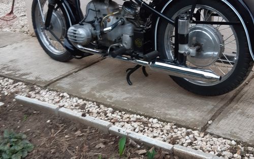 BMW R67 (picture 1 of 8)