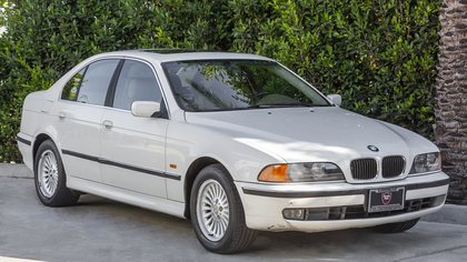 1998 BMW 540i