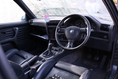 1989 BMW 3 Series - 3