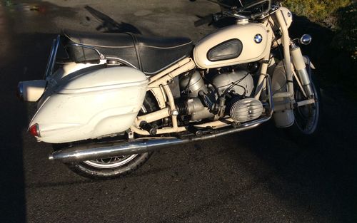 1960 BMW R60 (picture 1 of 5)