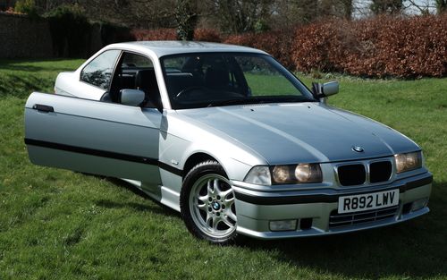 BMW 318IS M SPORT - LOW MILEAGE - EXCEPTIONAL CONDITION (picture 1 of 34)