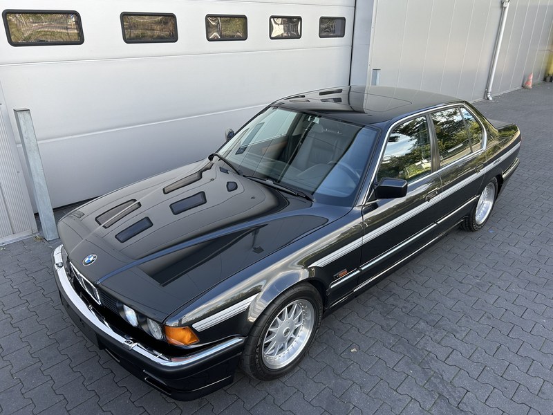1990 BMW 7 Series - 7