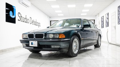 1998 BMW 7 Series E38 (1995-2001) 740i