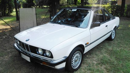 1984 BMW 3 Series E30 (1984-1991) 320i