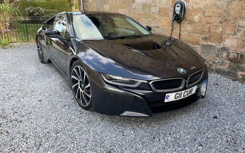 2015 BMW i8 (picture 1 of 10)