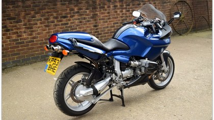 2003 BMW R1100S 1 owner, 6358 miles + EXTRAS