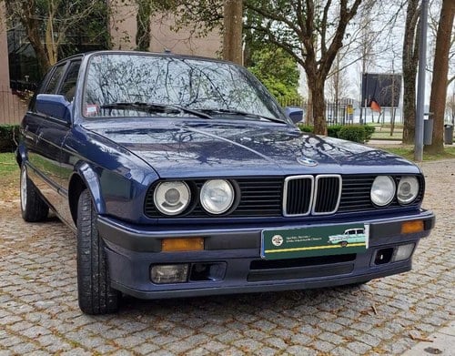 1992 BMW 3 Series - 3
