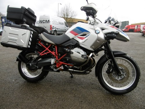 2012 BMW R1200GS. STUNNING must see !/ 10 stamps In vendita