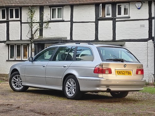 2002 BMW 5 Series E39 (1997-2003) 530i