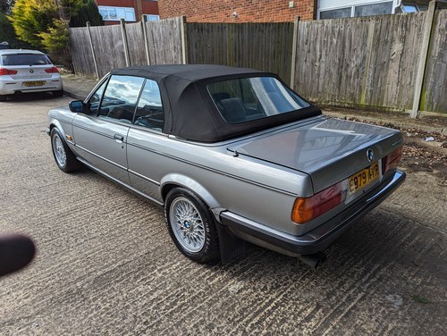 1988 BMW 3 Series - 2