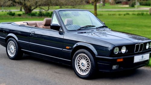 Picture of 1993 BMW E30 318i Lux Convertible Manual - Only 74k Miles - FSH - For Sale