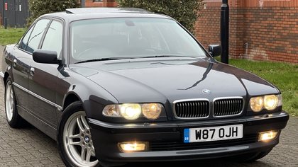 2000 BMW 7 Series E38 (1995-2001) 750i