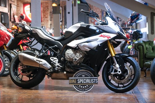 2015 BMW S1000XR Sport SE With Full Luggage Kaufen Bei