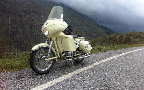 1960 BMW R50 (picture 1 of 2)