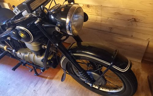 1952 BMW R25 (picture 1 of 5)