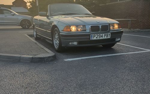 1997 BMW 3 Series E36 (1992-1999) 318i (picture 1 of 27)