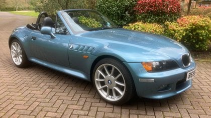 Exceptional low mileage Z3 2.8i with Factory Hardtop